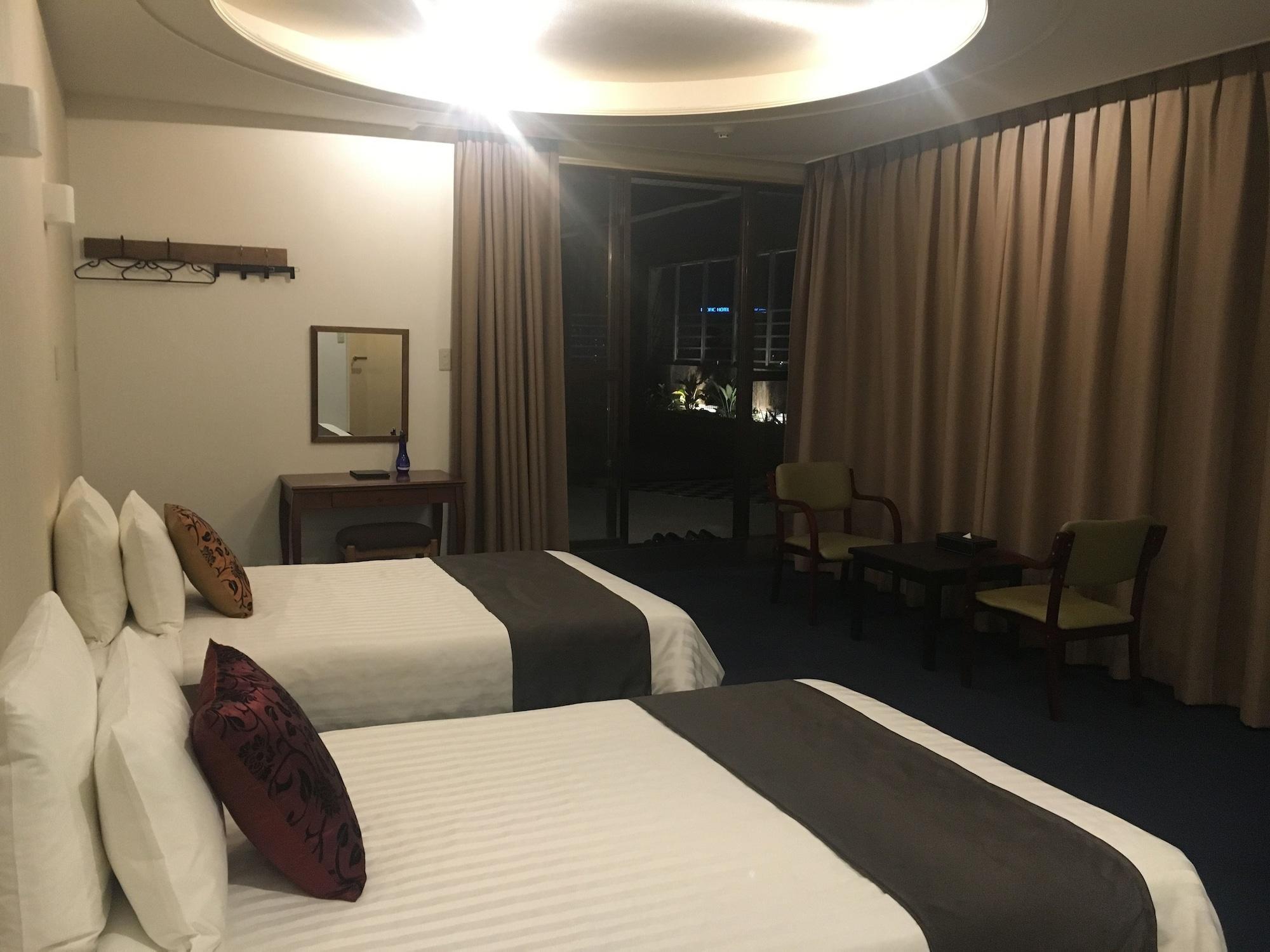 Okinawa Hotel Precia Naha Kültér fotó