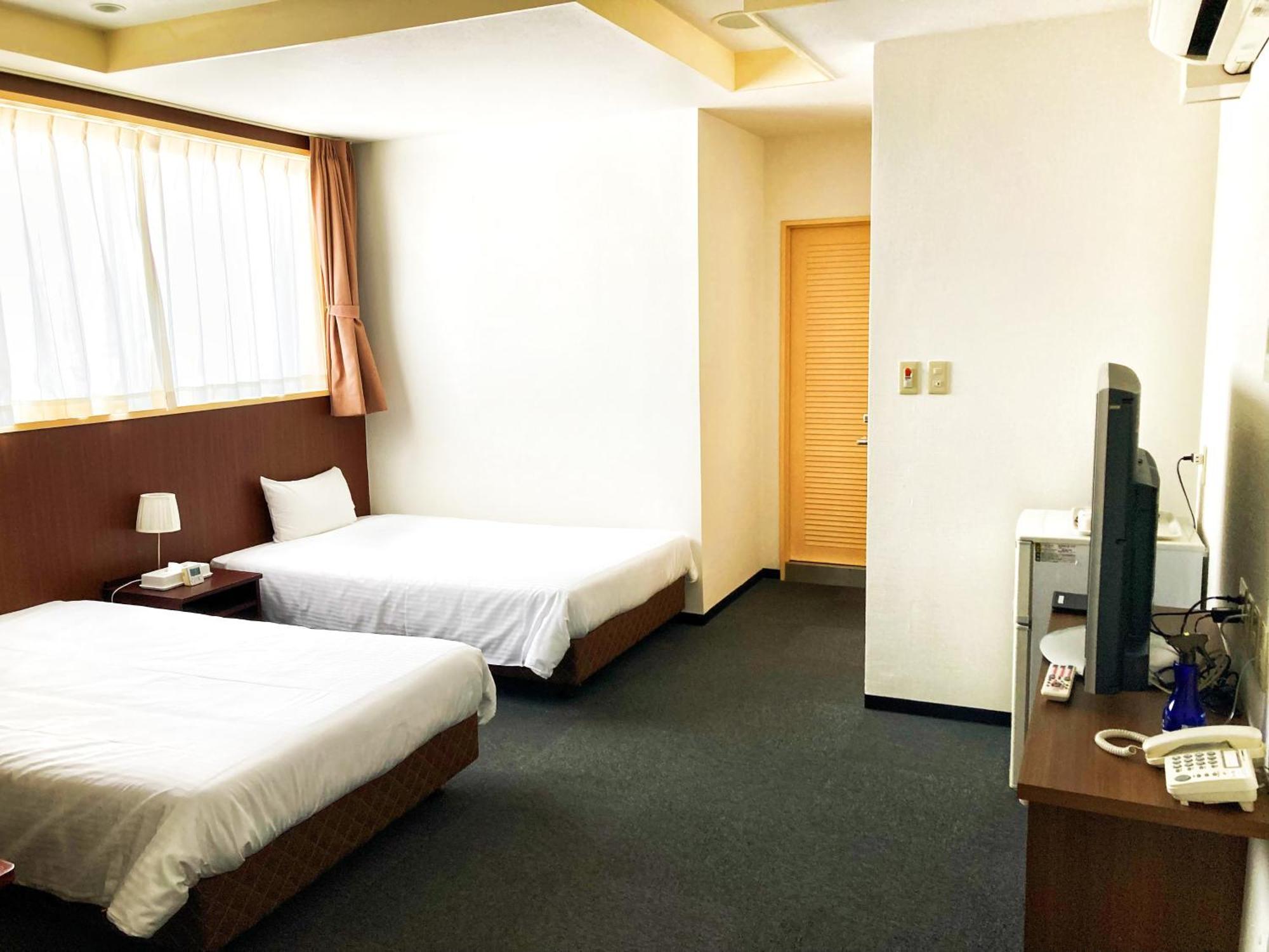 Okinawa Hotel Precia Naha Kültér fotó